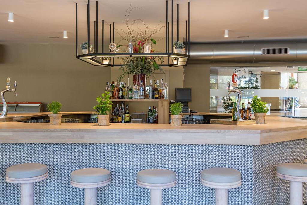 Intelier Orange Hotel